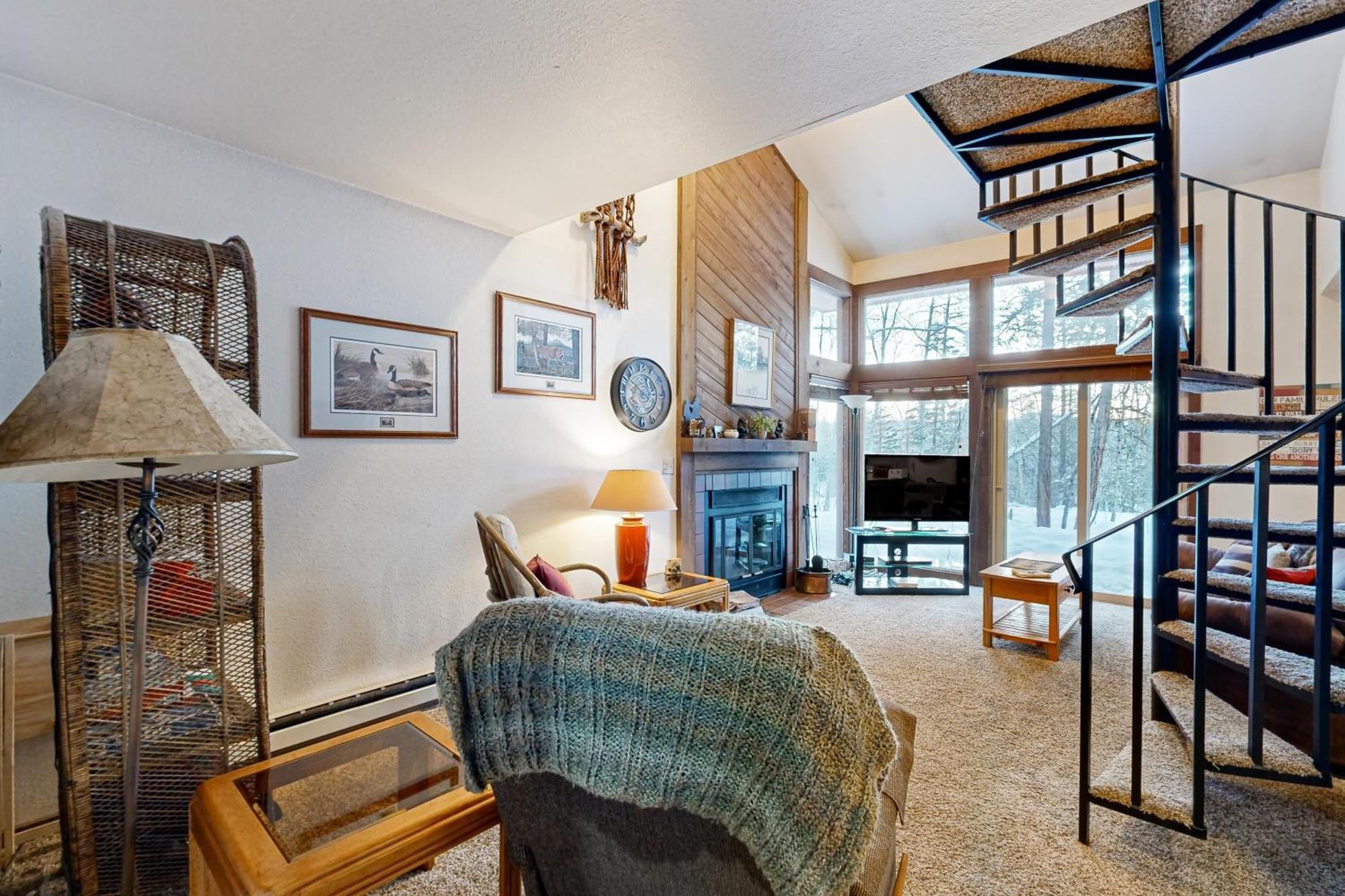 Meadows Unit #16 * McCall